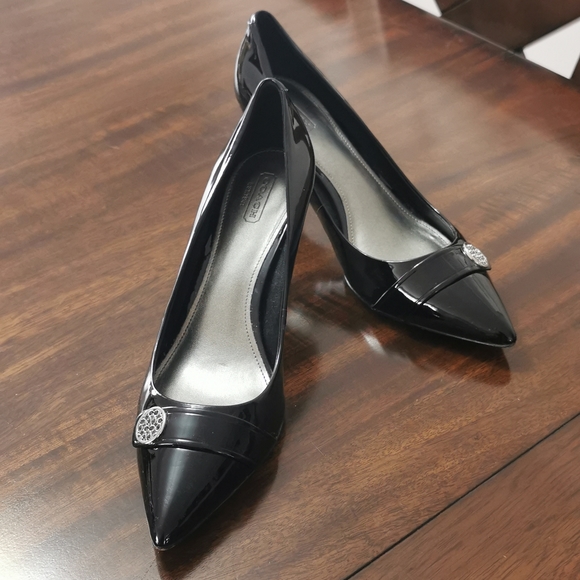 Coach black patent leather pumps. Size 10 B. - Picture 2 of 6